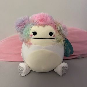 5B Zaylee squishmallow
